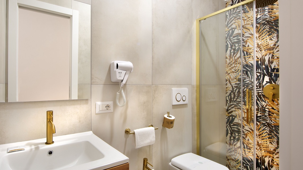 Photo of Bathroom in Aurelio