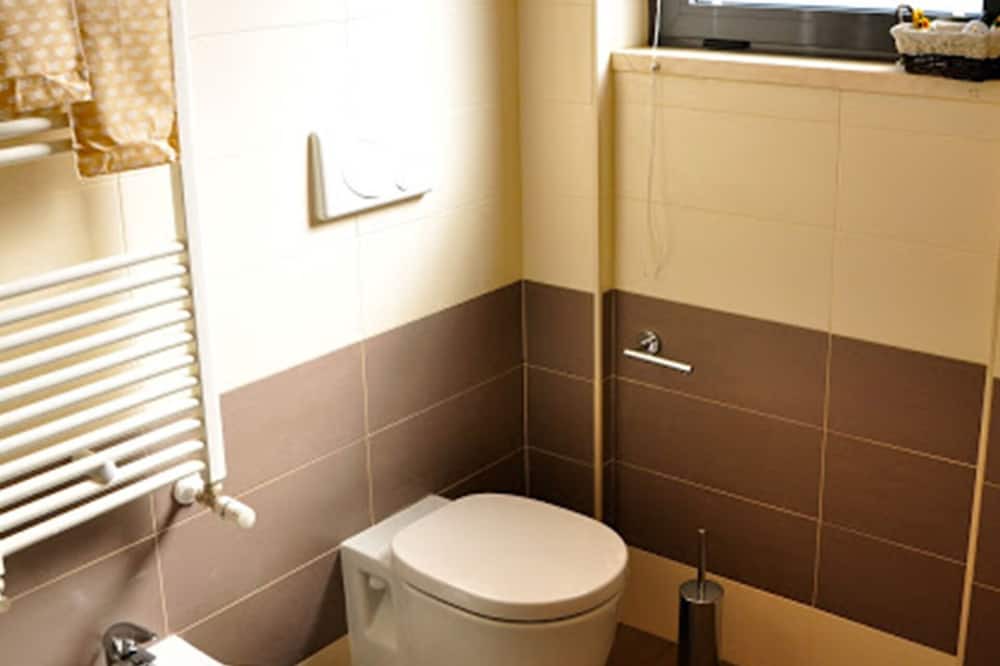 Photo of Bathroom in Zona XVI Torrenova