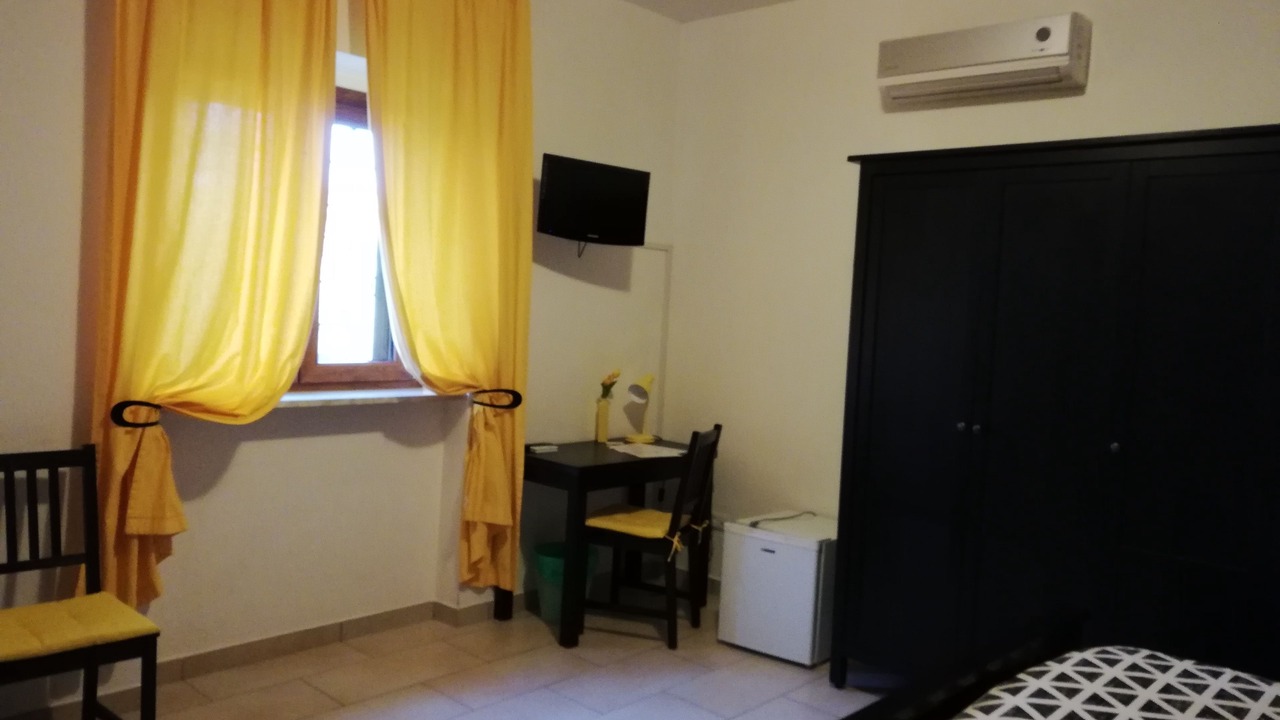 Photo of Bedroom in Isola Sacra