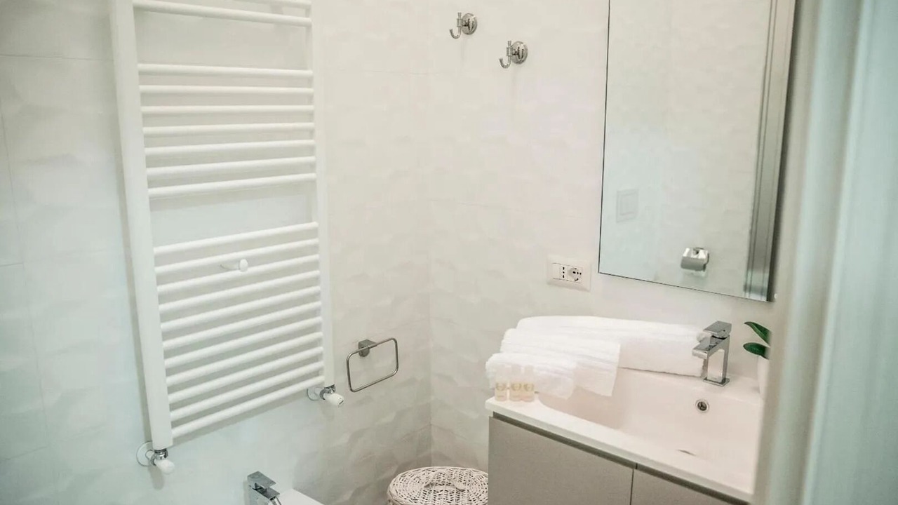 Photo of Bathroom in Quartiere XXXIII Lido di Ostia Ponente