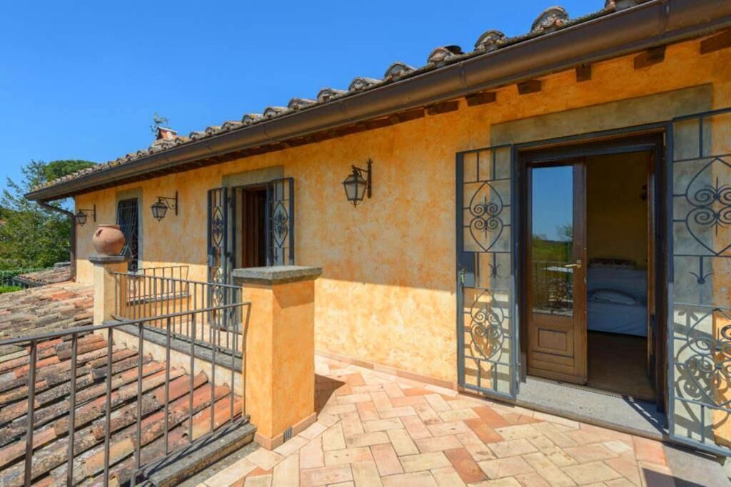 Photo of Patio Balcony in Rome