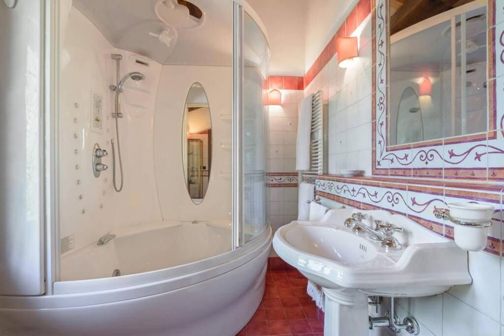 Photo of Bathroom in Rome