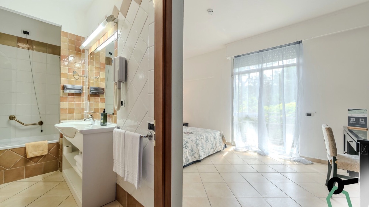 Photo of Bathroom in Naregno