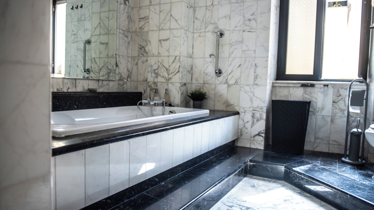 Photo of Bathroom in Cassino