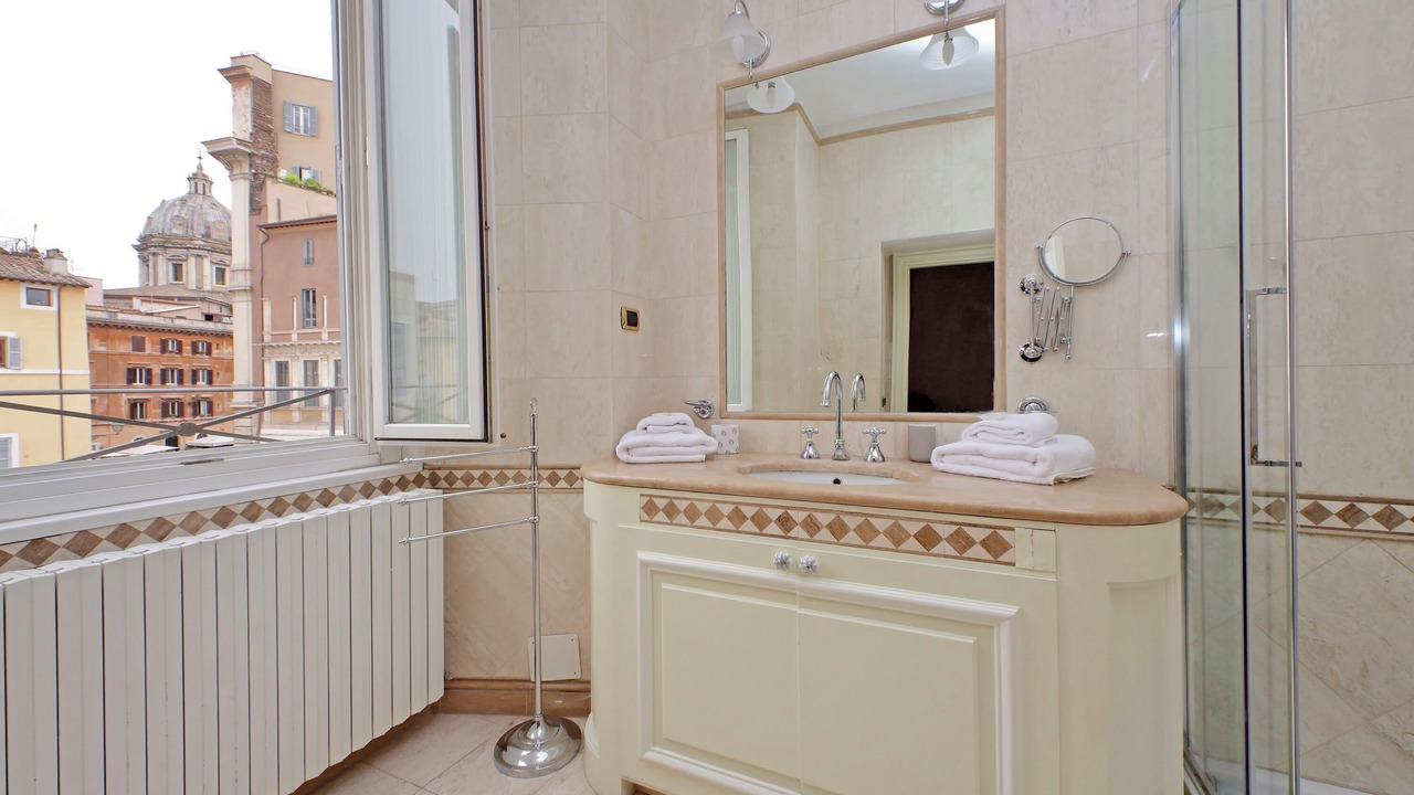 Photo of Bathroom in Rione VII Regola