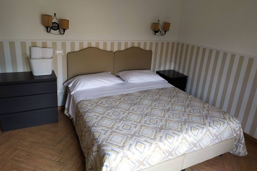 Photo of Bedroom in Quartiere XXIX Ponte Mammolo