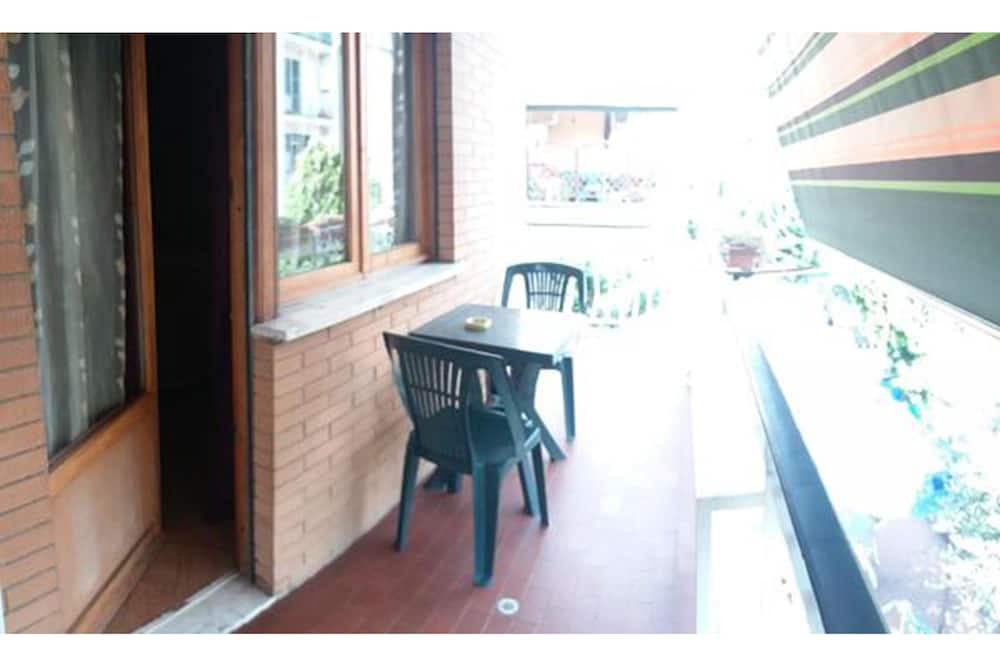 Photo of Patio Balcony in Quartiere XXIX Ponte Mammolo