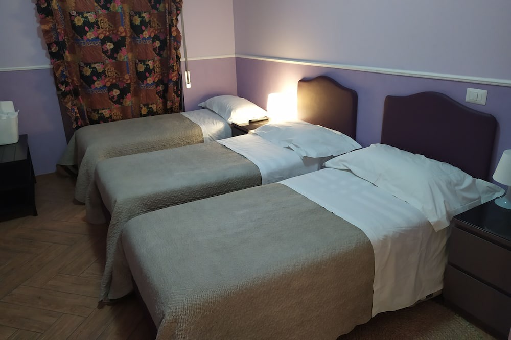 Photo of Bedroom in Quartiere XXIX Ponte Mammolo