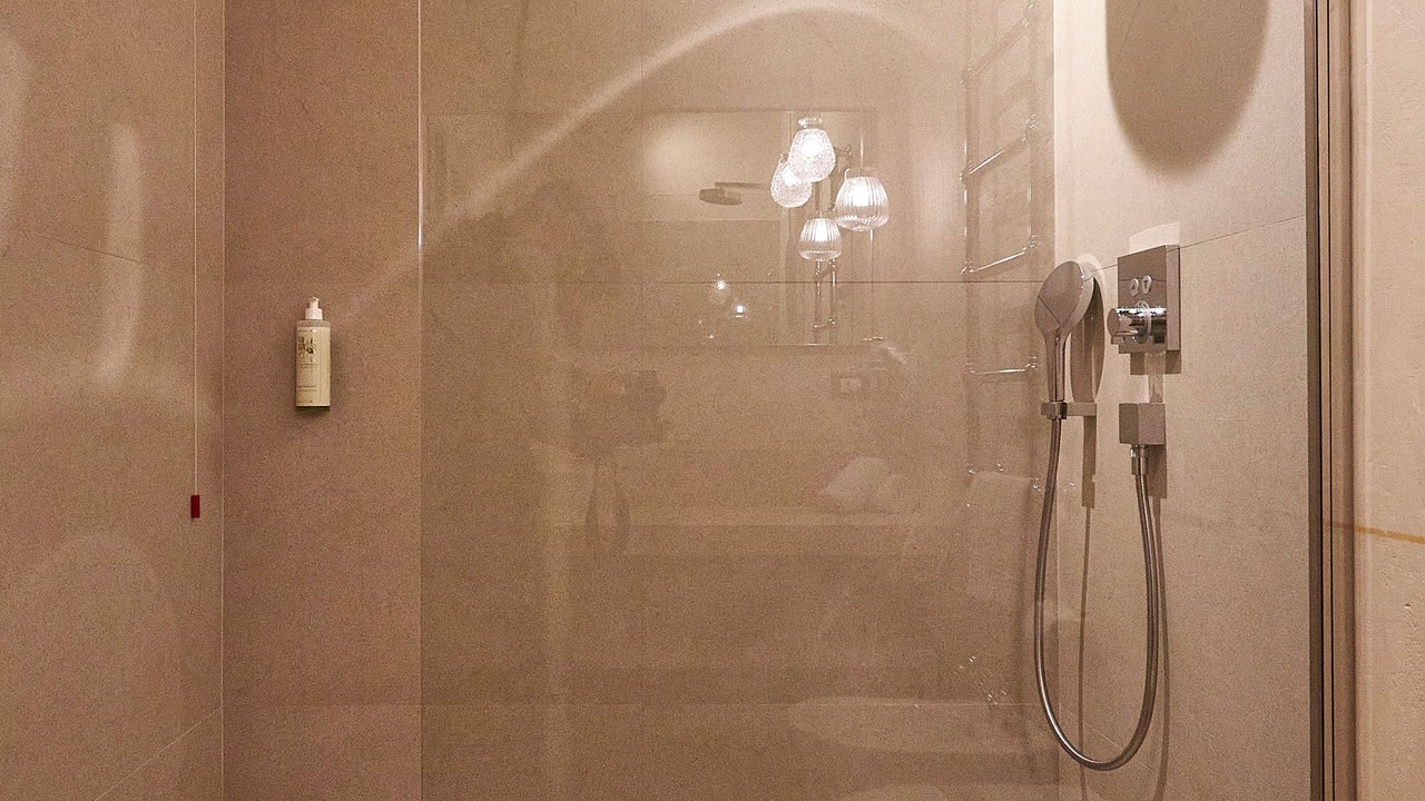 Photo of Bathroom in Saturnia