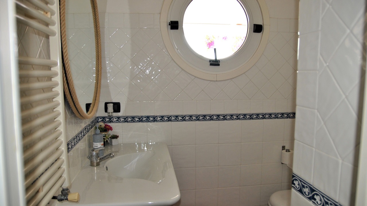 Photo of Bathroom in Sperlonga