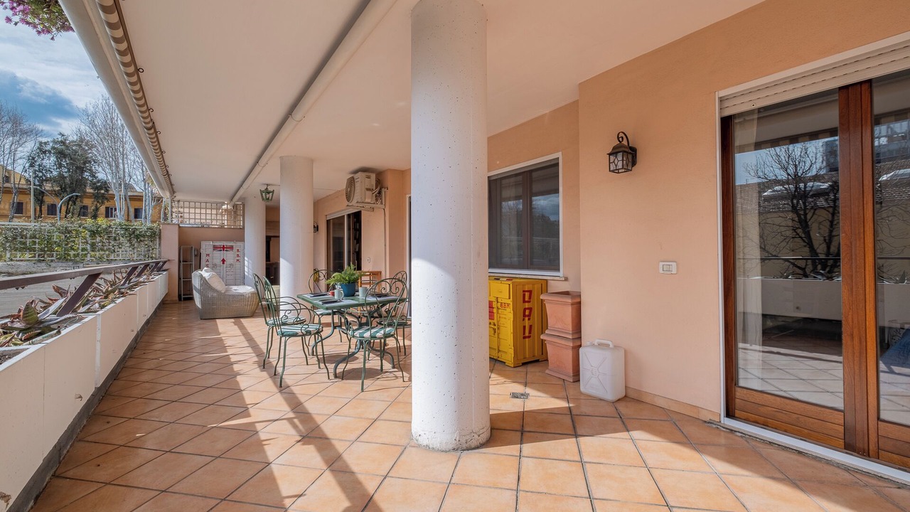 Photo of Patio Balcony in Garbatella