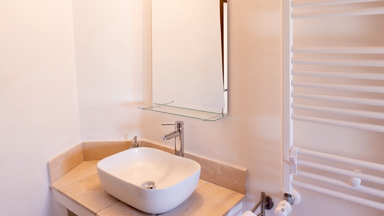 Photo of Bathroom in Noci