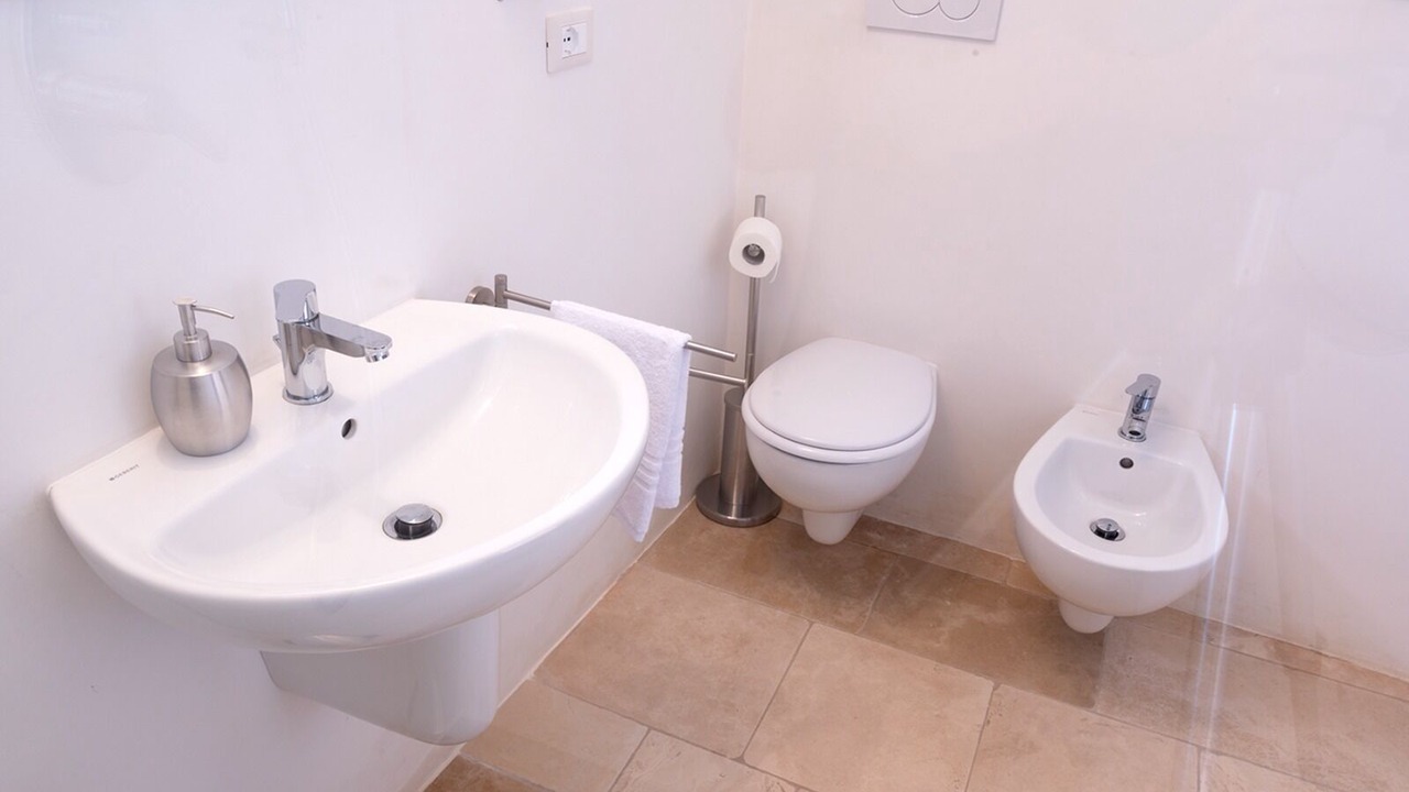 Photo of Bathroom in Noci