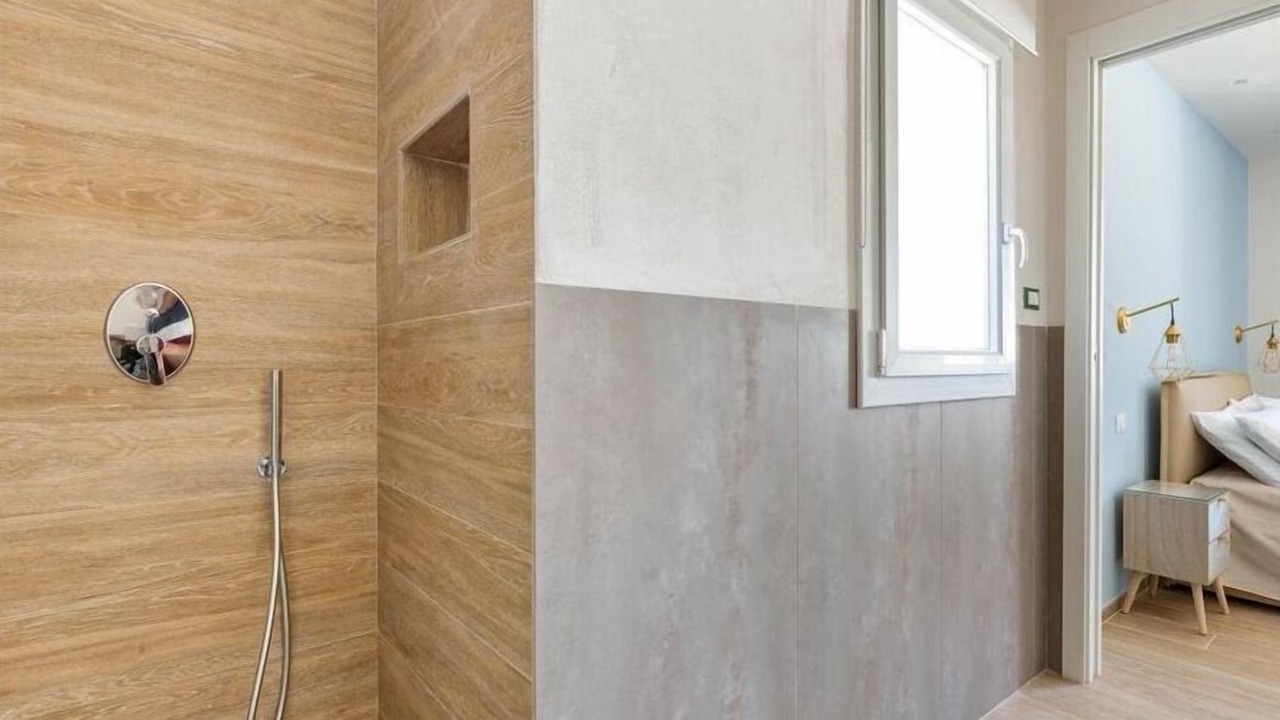 Photo of Bathroom in Avetrana