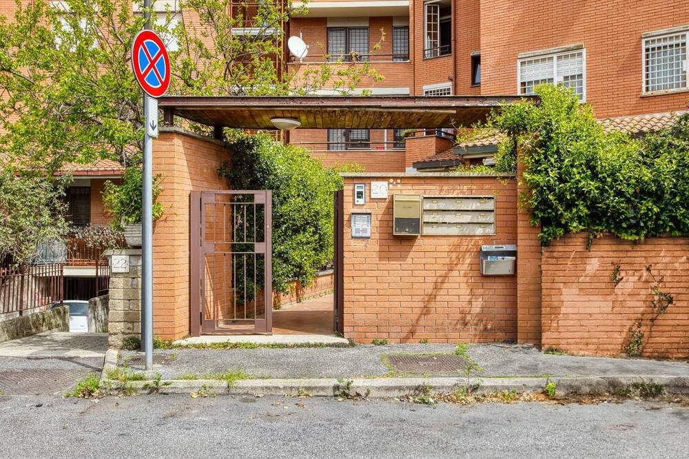 Photo of Outdoor in Zona XXIV Fonte Ostiense
