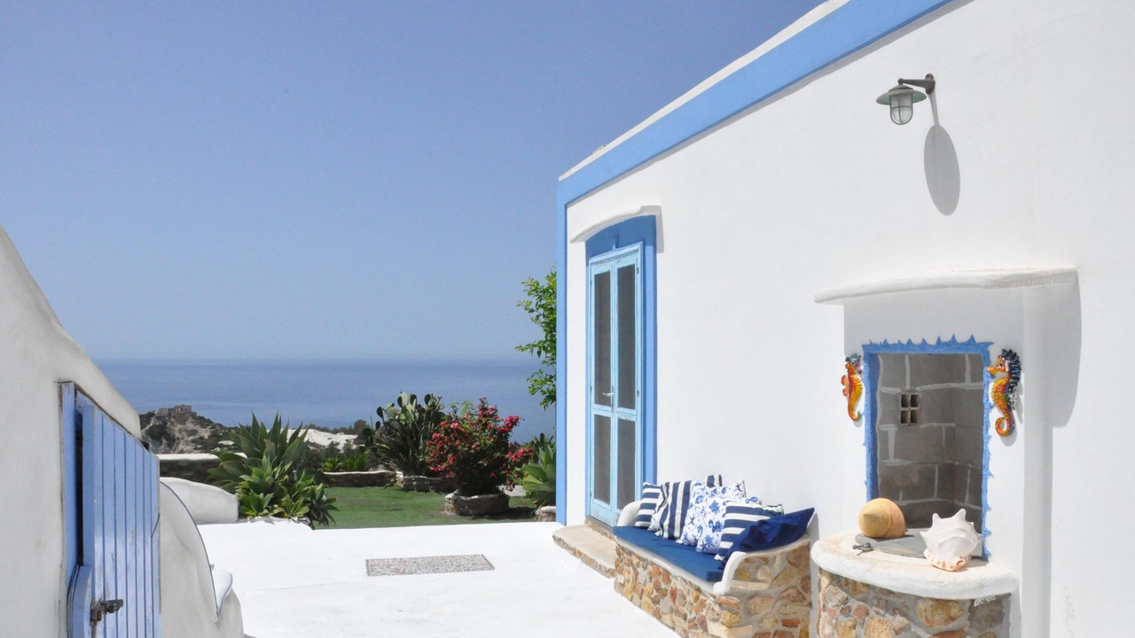 Photo of Patio Balcony in Le Forna