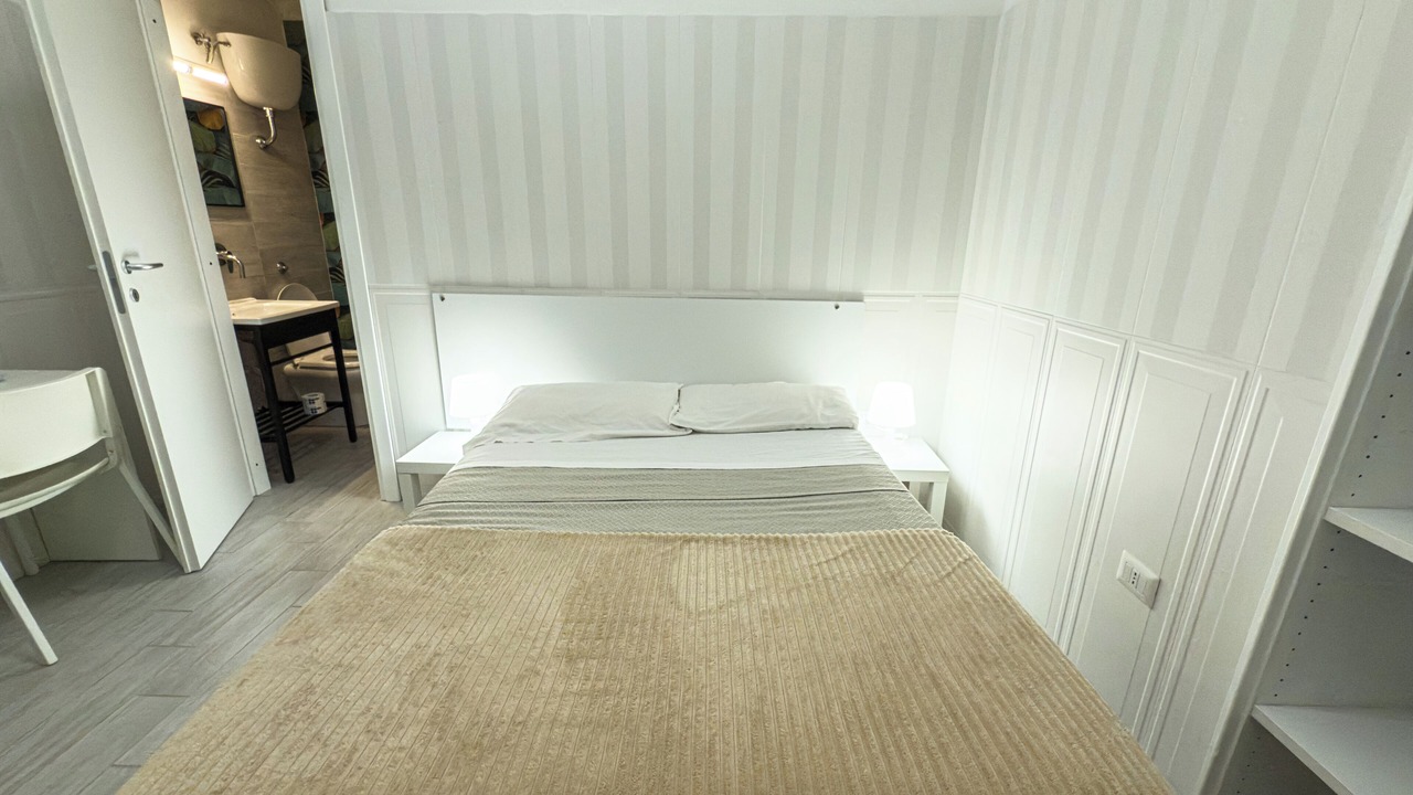 Photo of Bedroom in Rome City Centre