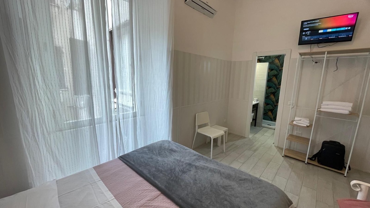 Photo of Bedroom in Rome City Centre