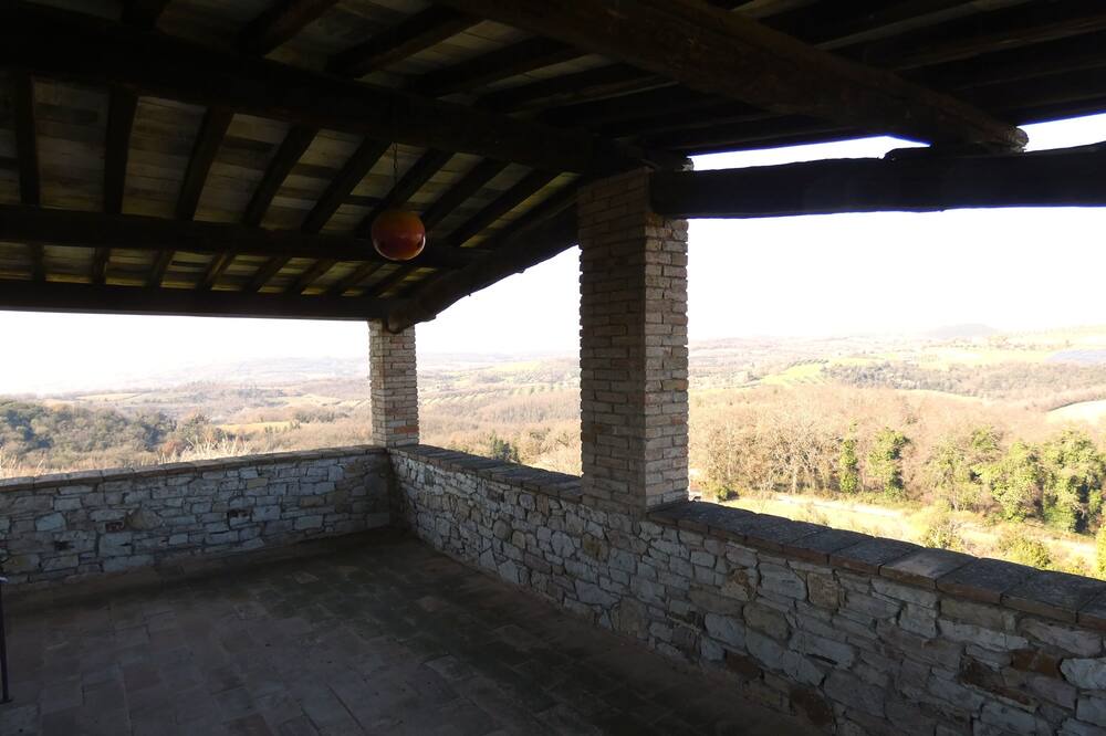 Photo of Patio Balcony in Narni