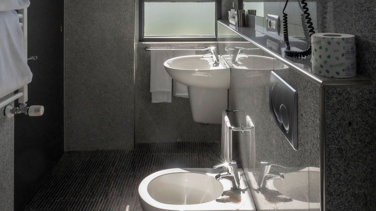 Photo of Bathroom in Zona VII Tor Cervara
