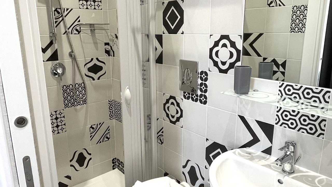 Photo of Bathroom in Quartiere XI Portuense