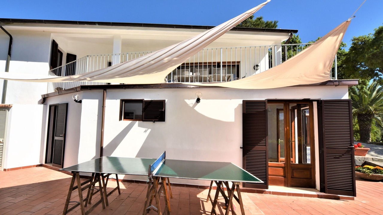 Photo of Outdoor in Naregno