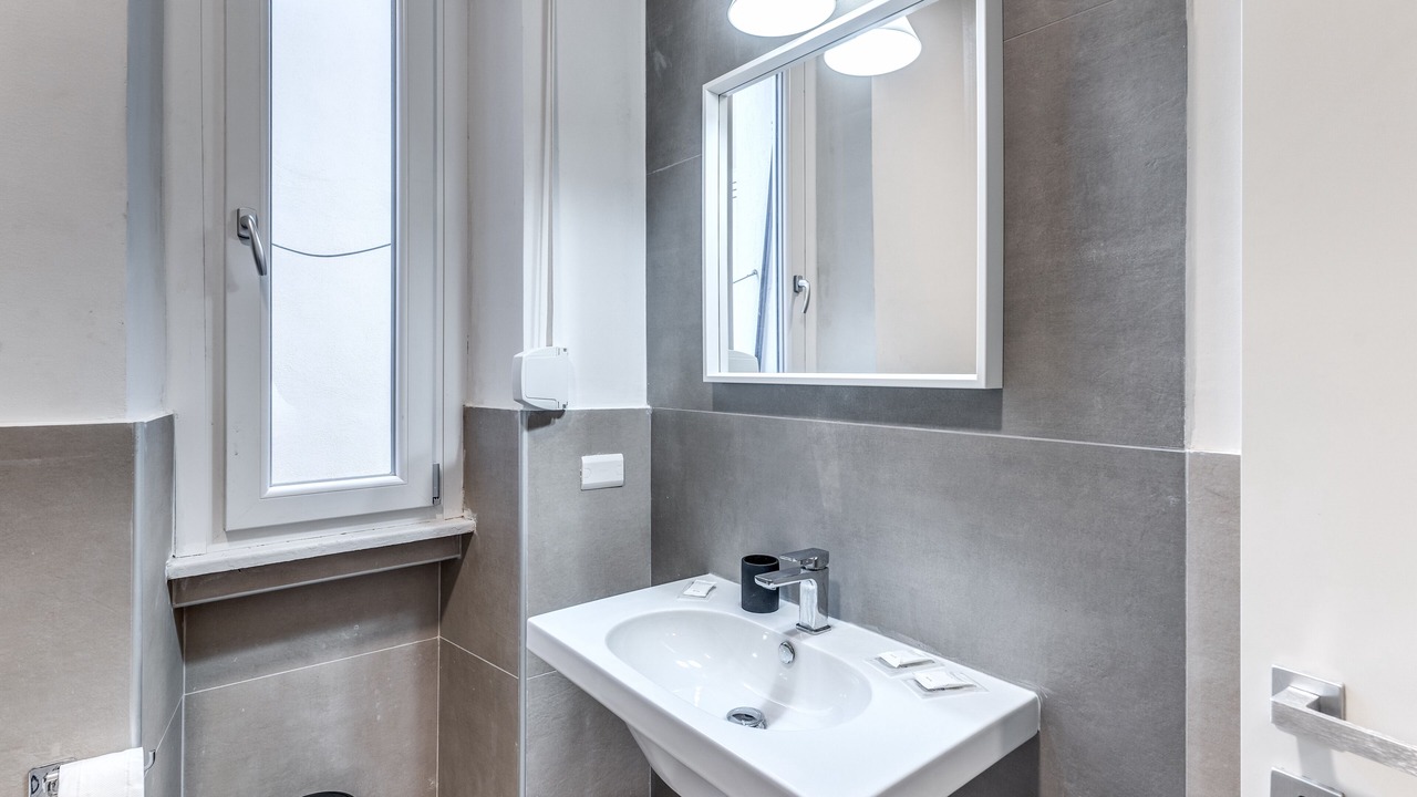 Photo of Bathroom in Quartiere XIII Aurelio