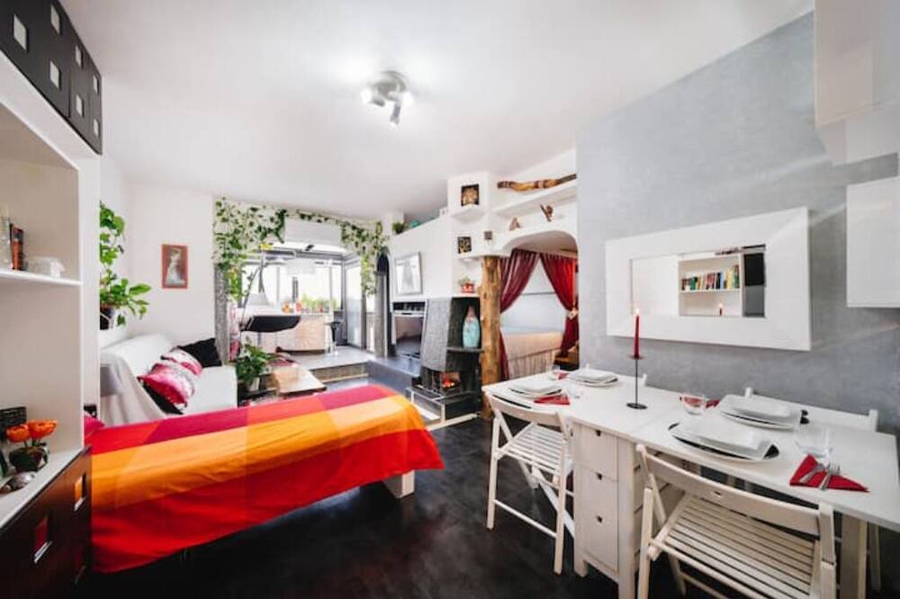 Photo of Bedroom in Zona XXXIII Acilia Sud