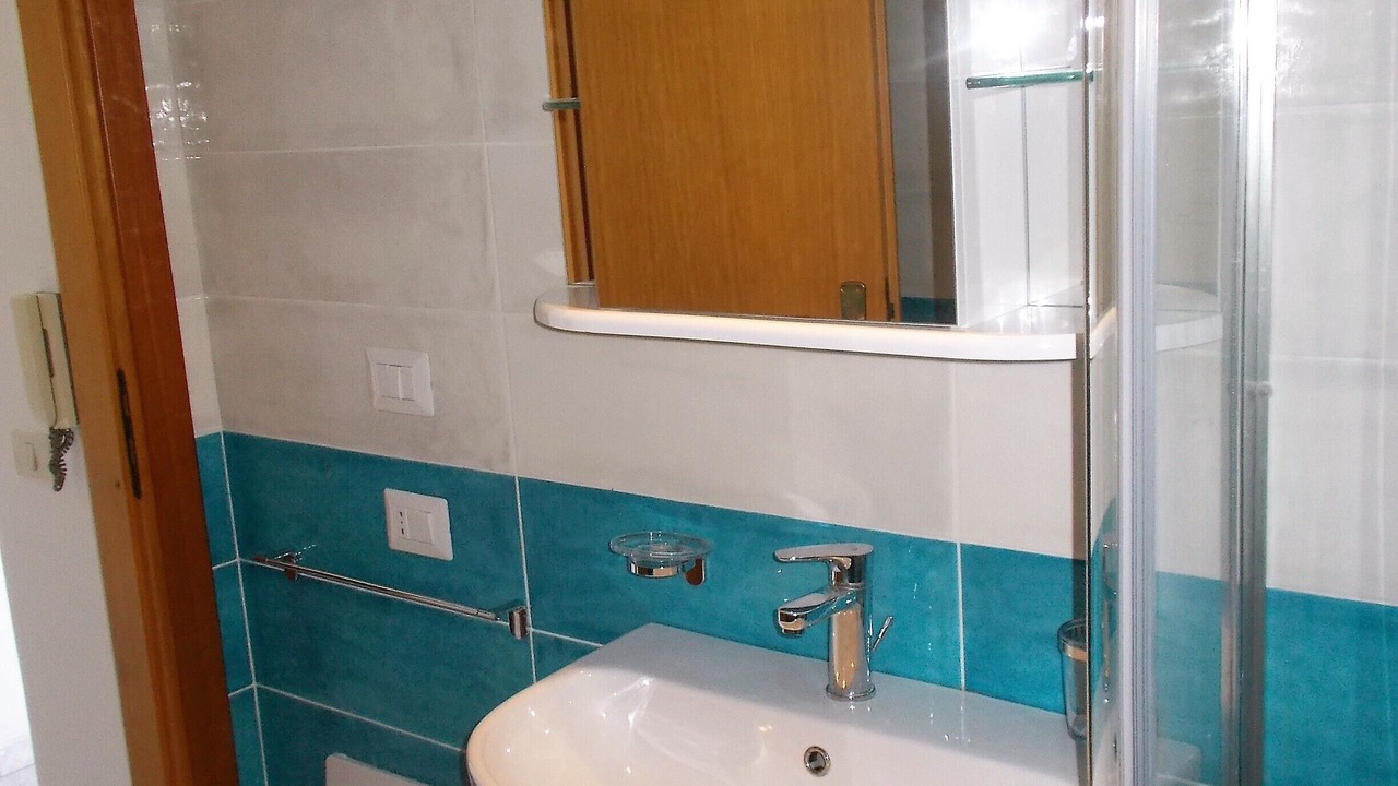Photo of Bathroom in Marina Lido