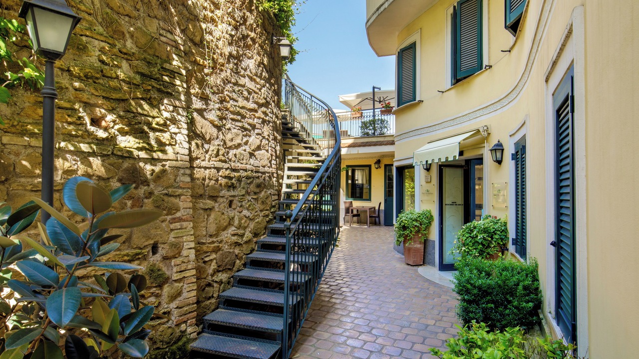 Photo of Outdoor in Quartiere XIII Aurelio