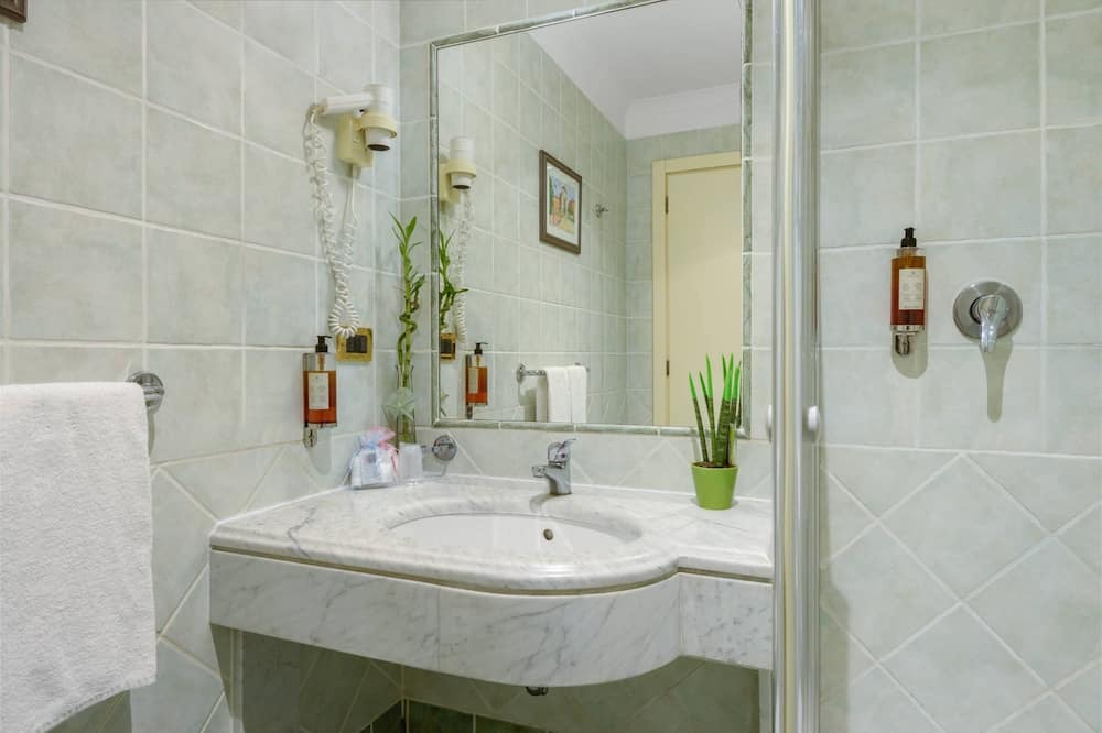 Photo of Bathroom in Sallustiano
