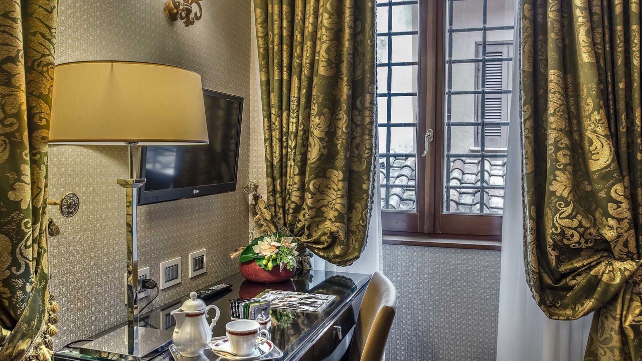 Photo of Bedroom in Rome City Centre