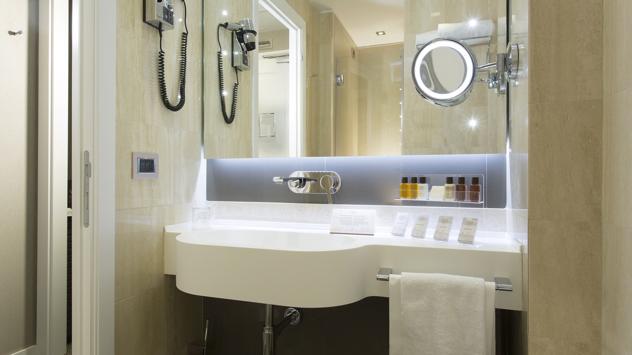 Photo of Bathroom in Repubblica