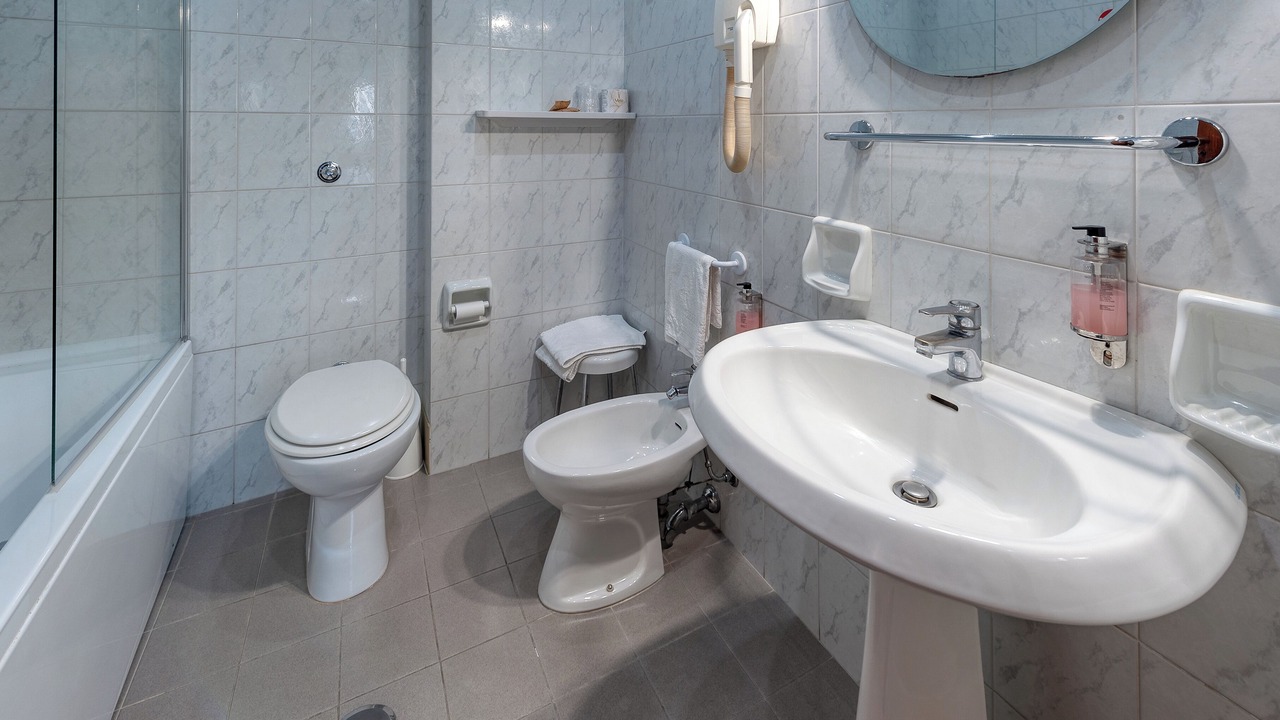 Photo of Bathroom in Brindisi Histotic Center