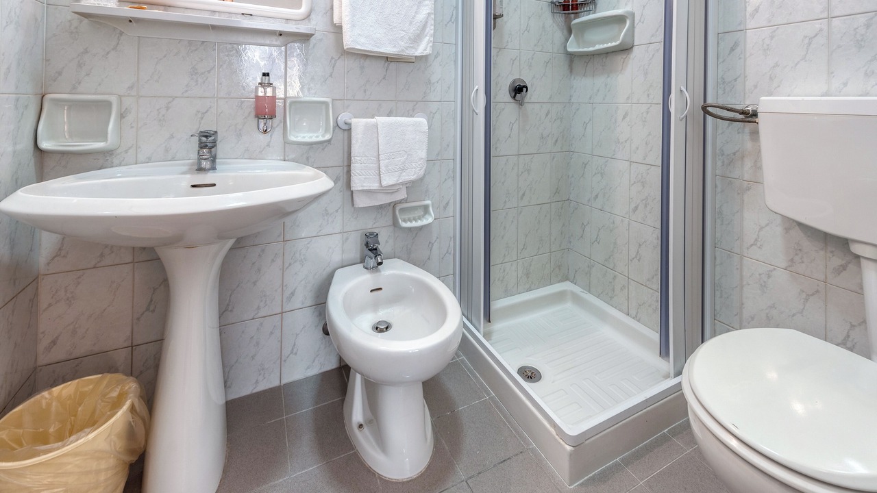 Photo of Bathroom in Brindisi Histotic Center