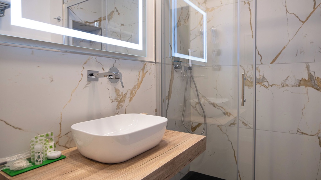 Photo of Bathroom in EUR