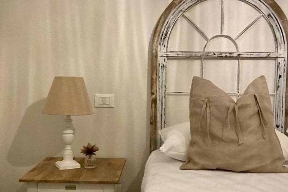 Photo of Bedroom in Noci