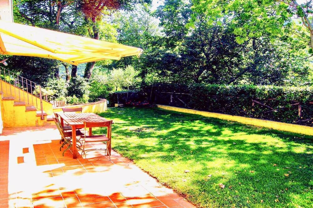 Photo of Outdoor in Strettura