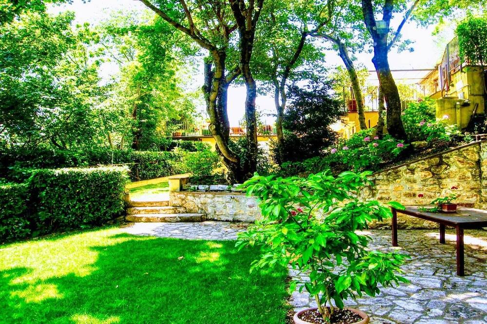 Photo of Outdoor in Strettura