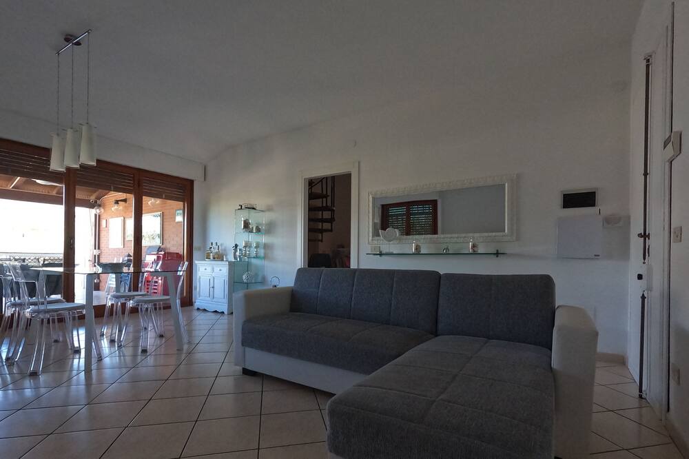 Photo of Livingroom in Fregenae