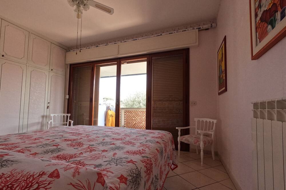 Photo of Bedroom in Fregenae