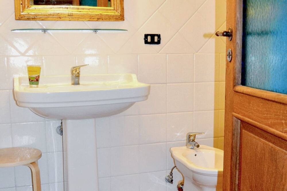 Photo of Bathroom in San Mauro Cilento