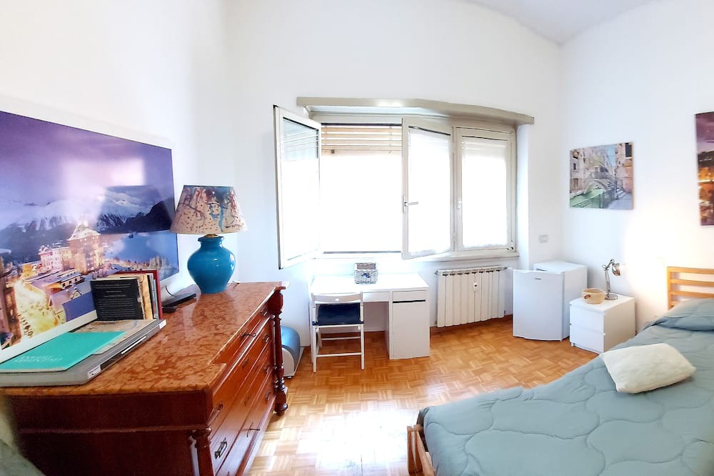 Photo of Bedroom in Tor di Quinto