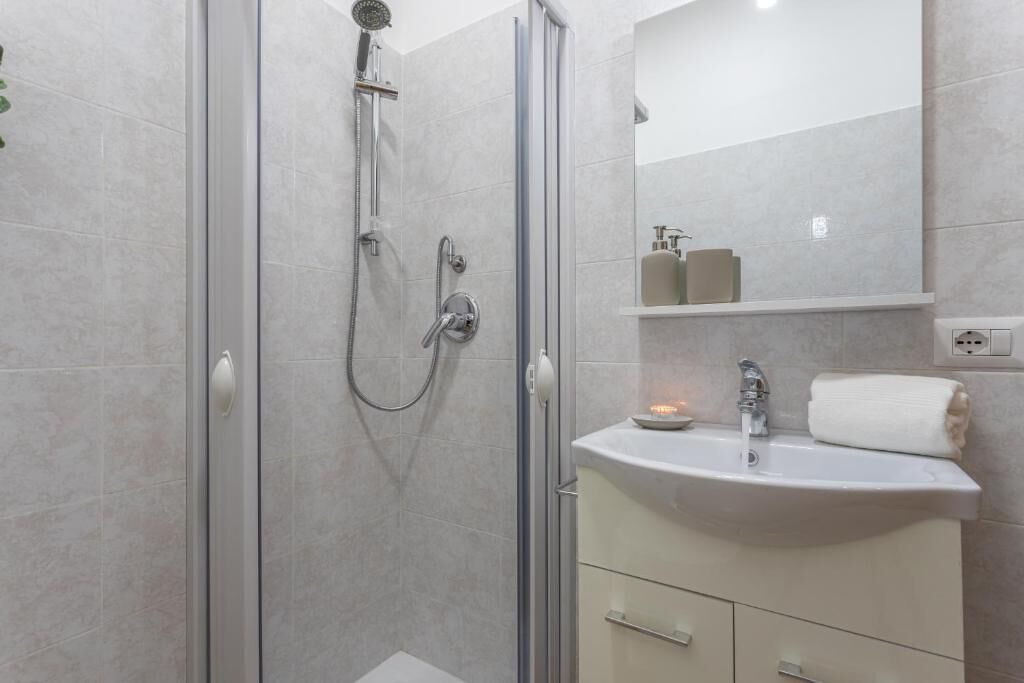 Photo of Bathroom in Zona XV Torre Maura
