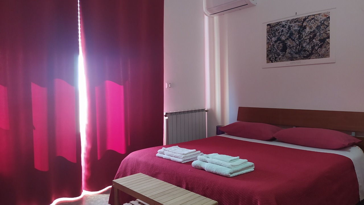 Photo of Bedroom in Minturno
