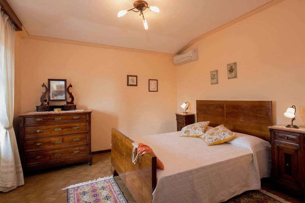 Photo of Bedroom in Popoltaio-Schiacciato