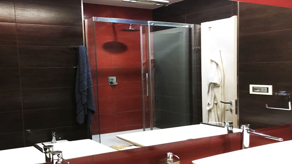 Photo of Bathroom in Cinecitta