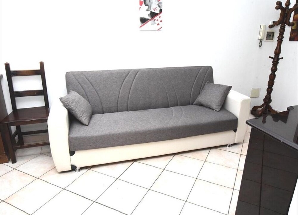 Photo of Livingroom in Mentana