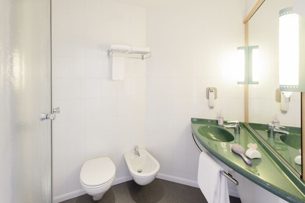 Photo of Bathroom in Zona XL Magliana Vecchia
