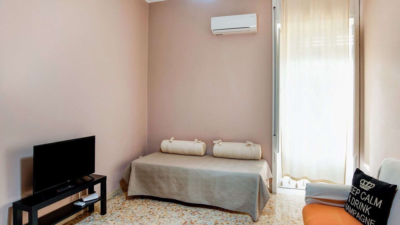 Photo of Livingroom in Syracuse